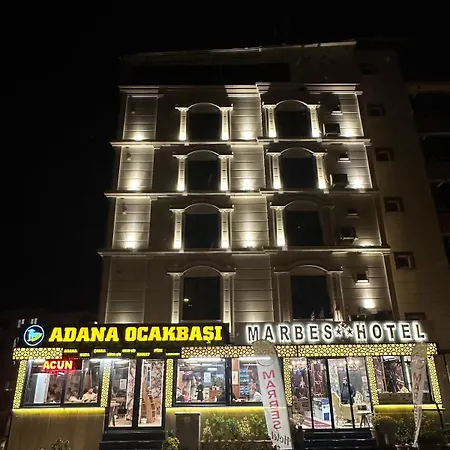 Hotel Marbes *